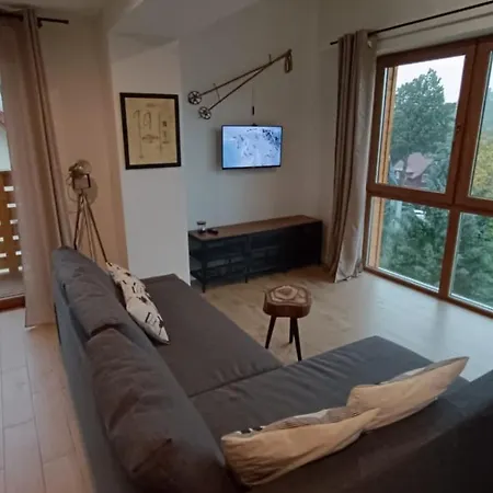 Woodstone 卡尔帕奇