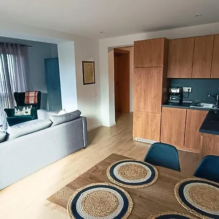 Apartament Woodstone